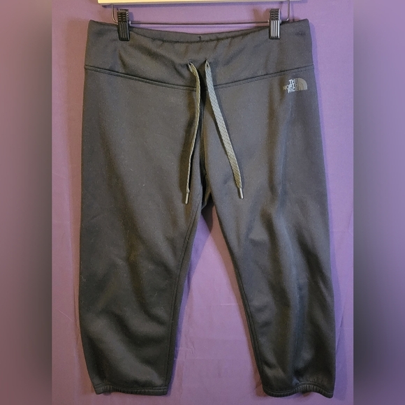 The North Face Pants - The North Face Women's Black Capri Joggers. Size M